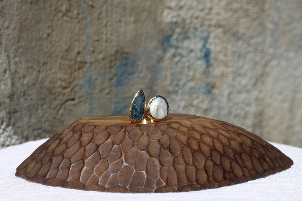 Apatite & Pearl Ring