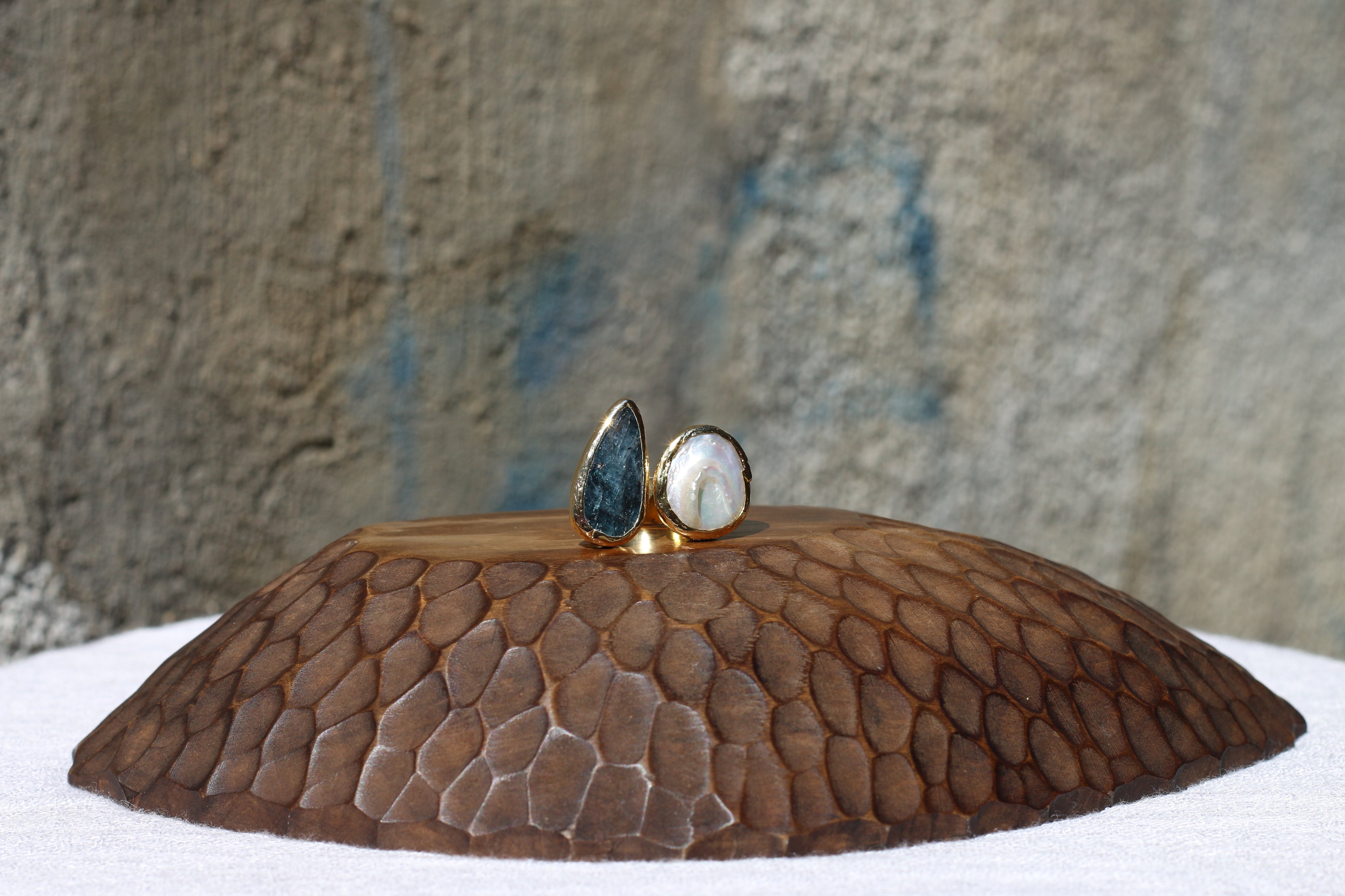 Apatite & Pearl Ring