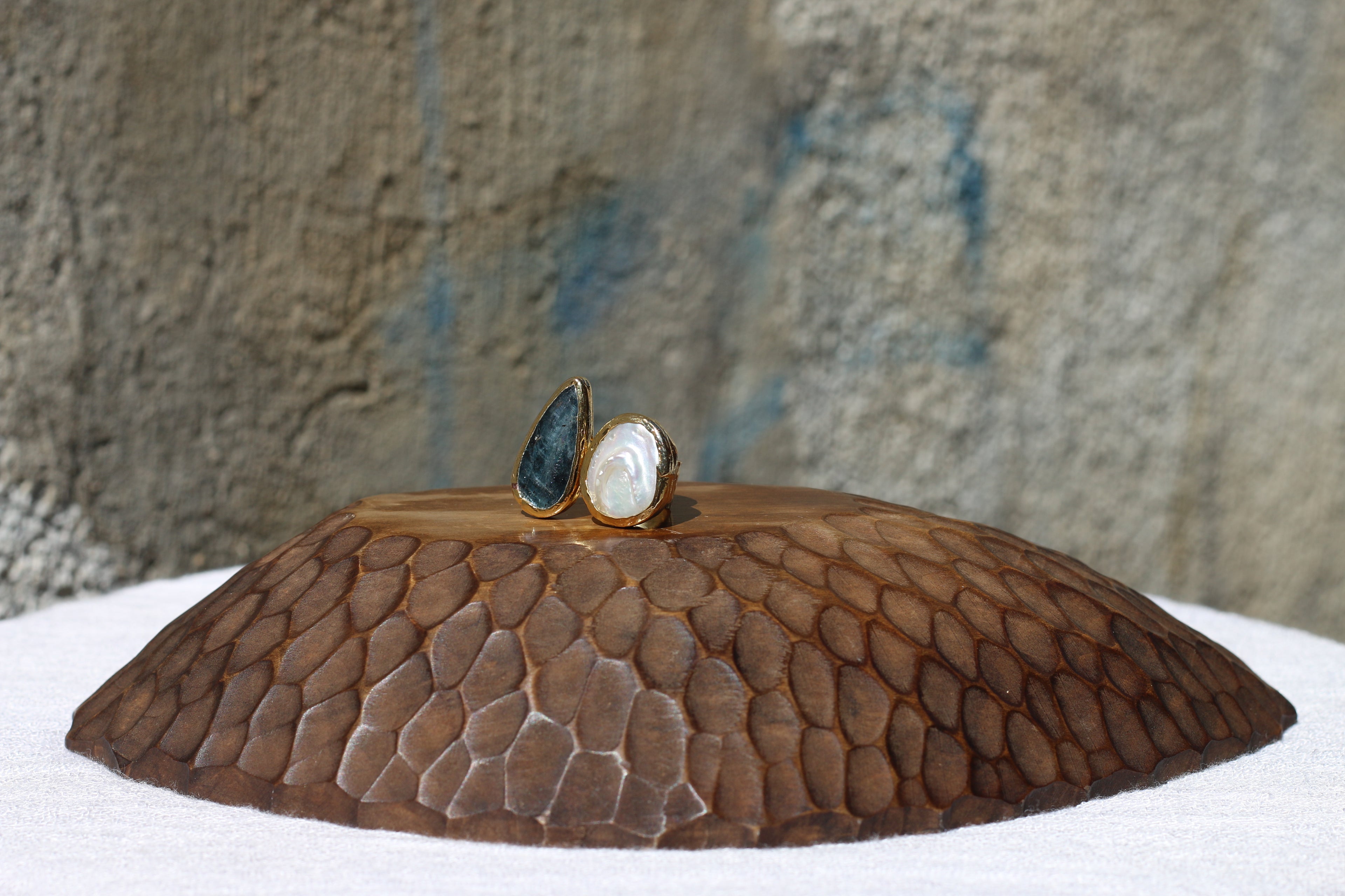 Apatite & Pearl Ring